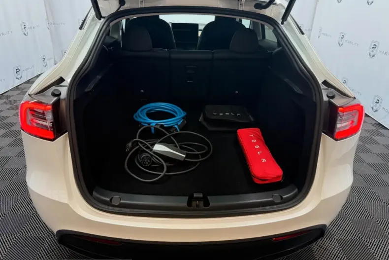 Tesla Model Y din 2023 cu 59.170 km - oferta TES226702 - foto 22