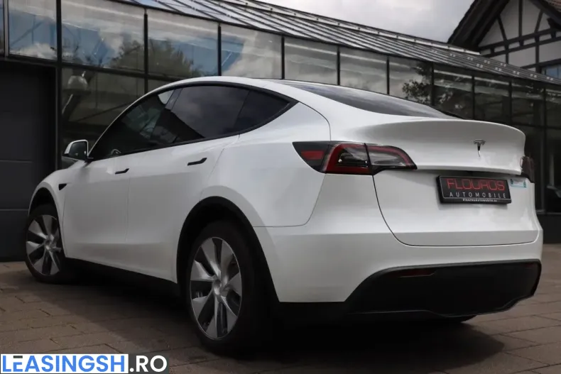 Tesla Model Y din 2023 cu 56.400 km - oferta TES226704 - foto 6