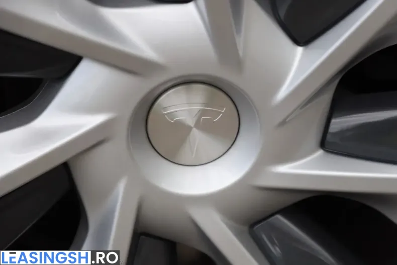 Tesla Model Y din 2023 cu 56.400 km - oferta TES226704 - foto 10