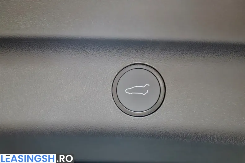 Tesla Model Y din 2023 cu 56.400 km - oferta TES226704 - foto 28