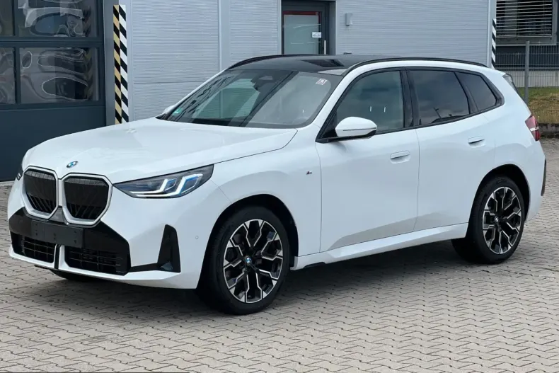 BMW X3 (Seria X) din 2025 cu 15.000 km - oferta BMW226705 - foto 2