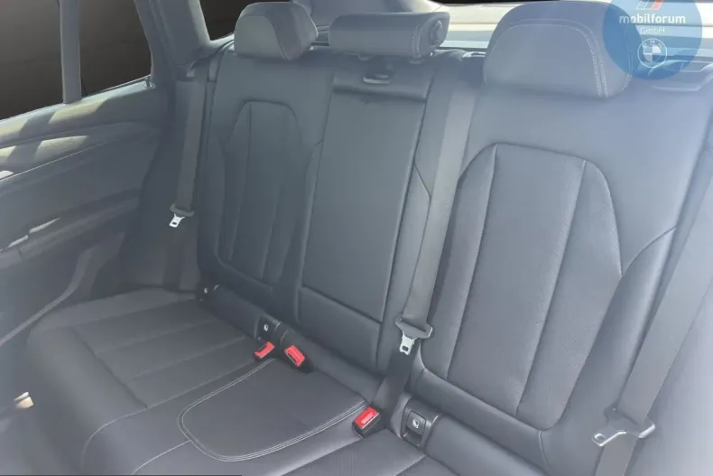 BMW X3 (Seria X) din 2022 cu 70.048 km - oferta BMW226707 - foto 17
