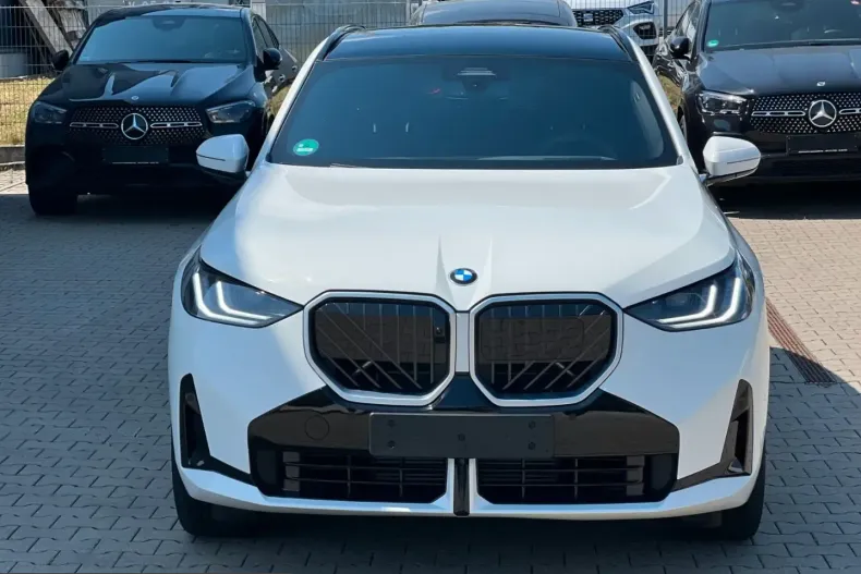 BMW X3 (Seria X) din 2025 cu 10.200 km - oferta BMW226708 - foto 3