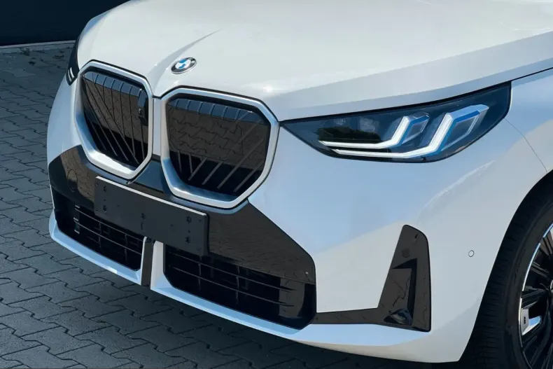 BMW X3 (Seria X) din 2025 cu 10.200 km - oferta BMW226708 - foto 12