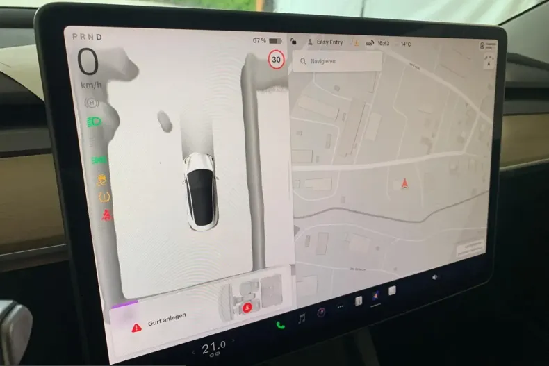 Tesla Model 3 din 2023 cu 41.525 km - oferta TES226709 - foto 10