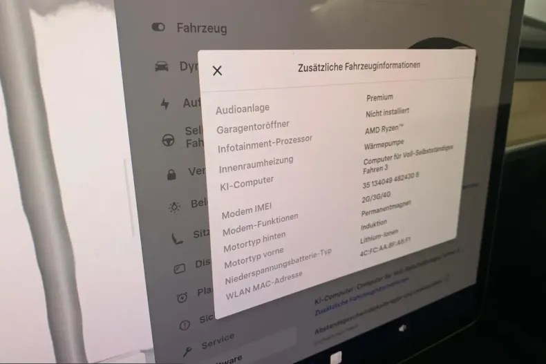 Tesla Model 3 din 2023 cu 41.525 km - oferta TES226709 - foto 12