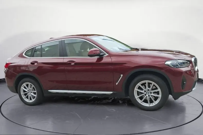 BMW X4 (Seria X) din 2025 cu 11.568 km - oferta BMW226715 - foto 5