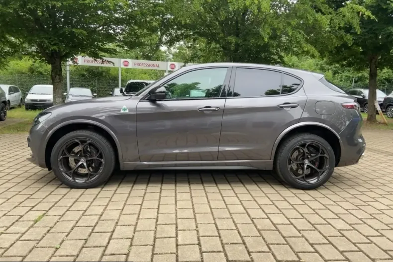 Alfa Romeo Stelvio din 2024 cu 16.643 km - oferta ALF226717 - foto 6