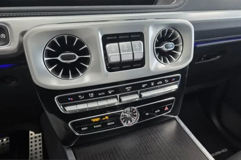 Mercedes-Benz G 63 AMG (Clasa G) din 2023 cu 12.100 km - oferta MER226720 - foto 11