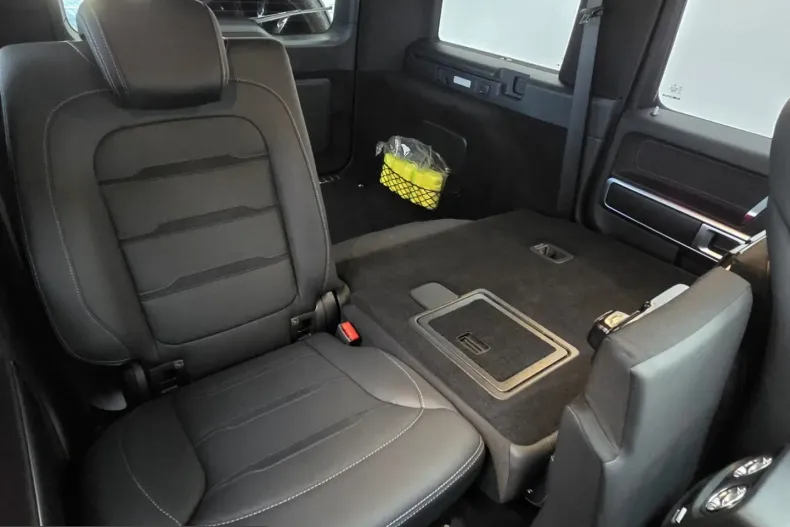 Mercedes-Benz G 63 AMG (Clasa G) din 2023 cu 12.100 km - oferta MER226720 - foto 25