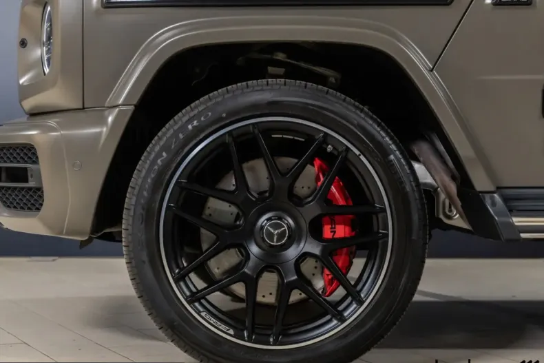 Mercedes-Benz G 63 AMG (Clasa G) din 2023 cu 20.000 km - oferta MER226722 - foto 7