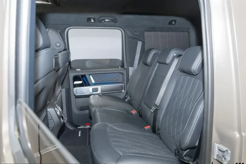 Mercedes-Benz G 63 AMG (Clasa G) din 2023 cu 20.000 km - oferta MER226722 - foto 14