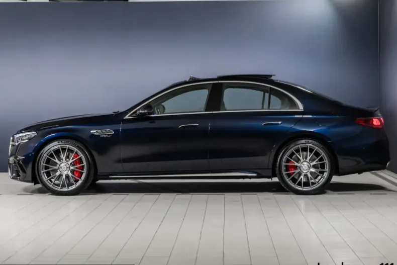 Mercedes-Benz E 53 AMG (Clasa E) din 2024 cu 9.774 km - oferta MER226727 - foto 3