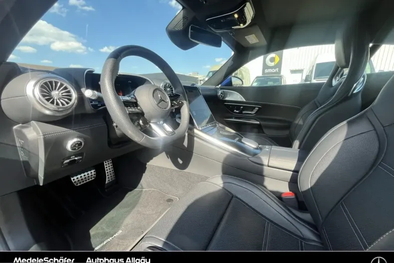 Mercedes-Benz AMG GT (Clasa GT) din 2024 cu 15.100 km - oferta MER226731 - foto 11