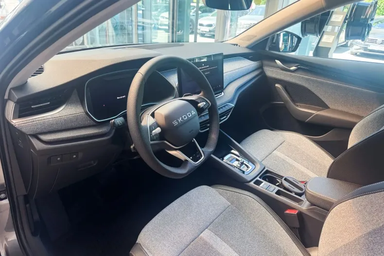 Skoda Octavia din 2025 cu 1 km - oferta SKO226742 - foto 3