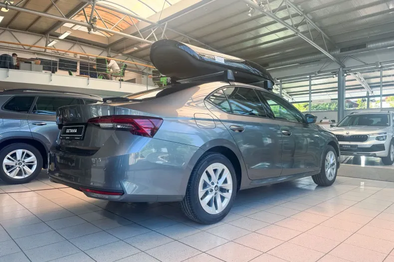 Skoda Octavia din 2025 cu 1 km - oferta SKO226742 - foto 6
