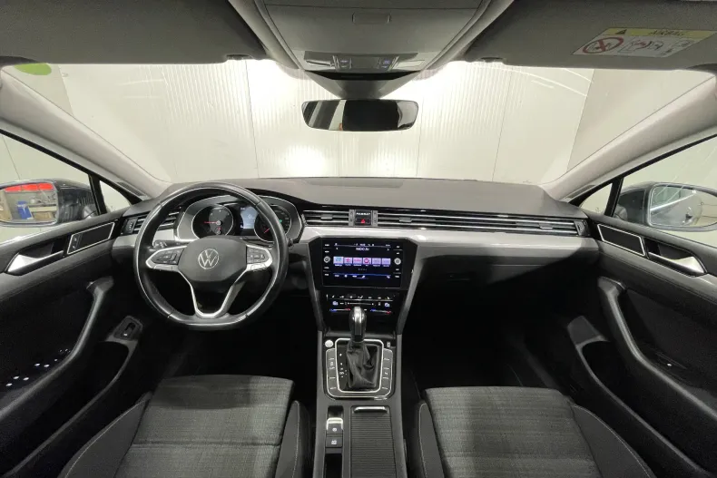 Volkswagen Passat din 2022 cu 59.878 km - oferta VOL226750 - foto 7