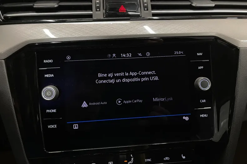 Volkswagen Passat din 2022 cu 59.878 km - oferta VOL226750 - foto 15