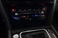 Volkswagen Passat din 2022 cu 59.878 km - oferta VOL226750 - foto 22
