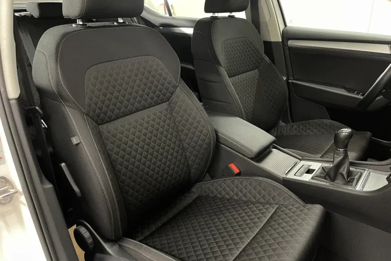 Skoda Superb din 2021 cu 139.297 km - oferta SKO226752 - foto 9