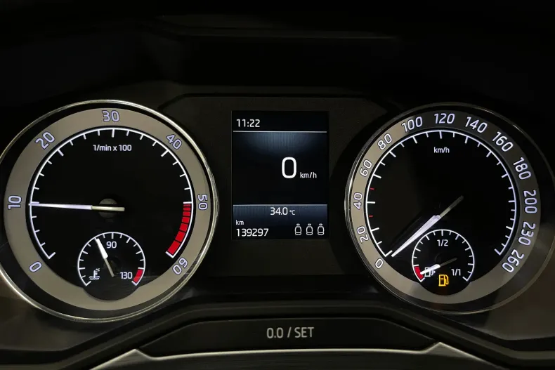 Skoda Superb din 2021 cu 139.297 km - oferta SKO226752 - foto 25