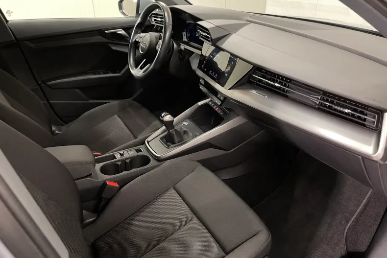 Audi A3 din 2023 cu 107.745 km - oferta AUD226758 - foto 10
