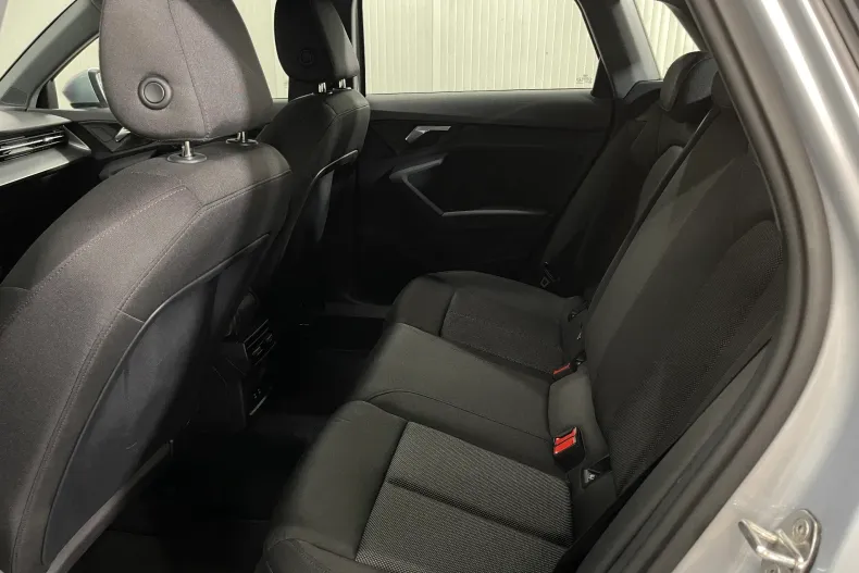 Audi A3 din 2023 cu 107.745 km - oferta AUD226758 - foto 11