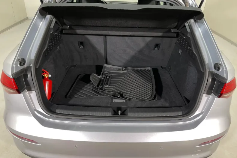 Audi A3 din 2023 cu 107.745 km - oferta AUD226758 - foto 12