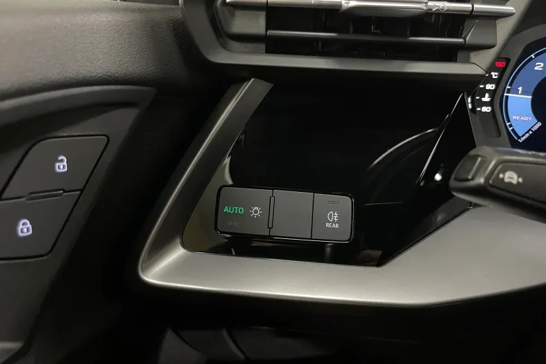Audi A3 din 2023 cu 107.745 km - oferta AUD226758 - foto 23