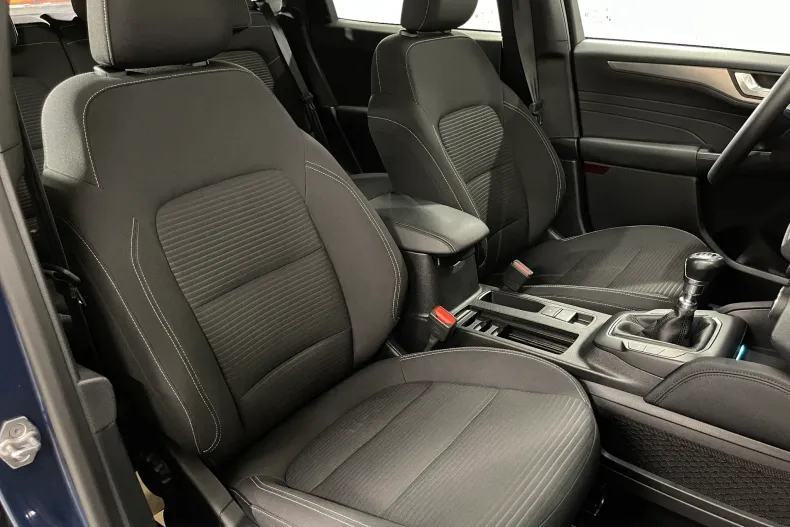 Ford Kuga din 2022 cu 79.177 km - oferta FOR226759 - foto 10