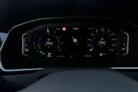 Volkswagen Passat din 2022 cu 109.951 km - oferta VOL226760 - foto 25