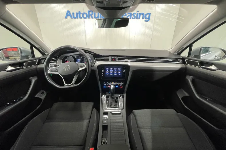 Volkswagen Passat din 2022 cu 76.325 km - oferta VOL226761 - foto 7