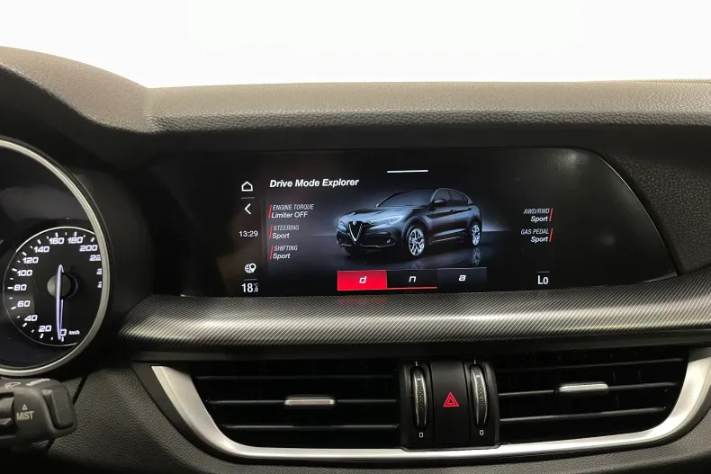 Alfa Romeo Stelvio din 2022 cu 88.865 km - oferta ALF226762 - foto 18