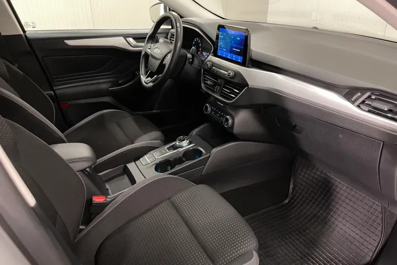 Ford Focus din 2022 cu 142.828 km - oferta FOR226765 - foto 10