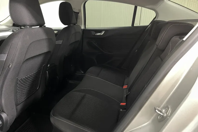 Ford Focus din 2022 cu 142.828 km - oferta FOR226765 - foto 11