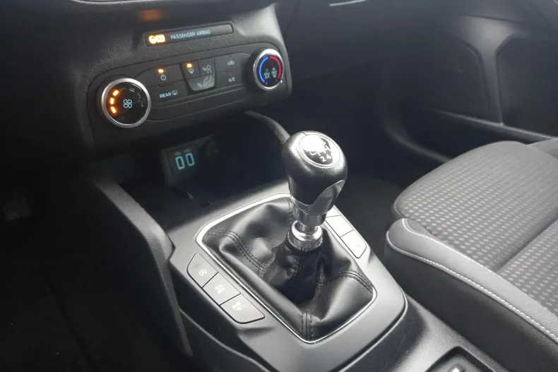 Ford Focus din 2021 cu 146.291 km - oferta FOR226783 - foto 12