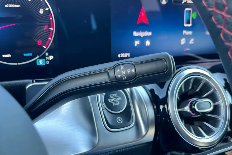 Mercedes-Benz GLB (Clasa GLB) din 2025 cu 21.534 km - oferta MER226793 - foto 18