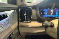 Volvo XC90 din 2025 cu 9.900 km - oferta VOL226797 - foto 35