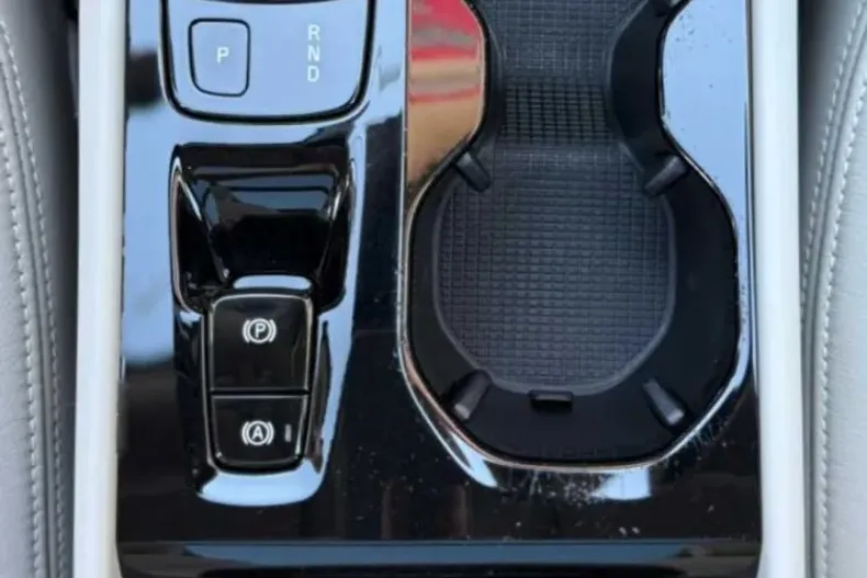 Volvo XC40 din 2021 cu 120.000 km - oferta VOL226800 - foto 24