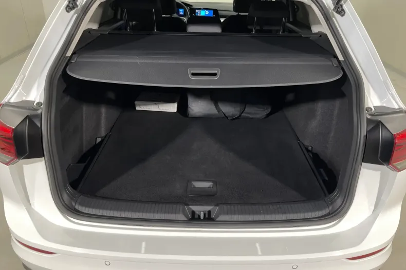 Volkswagen Golf din 2022 cu 76.572 km - oferta VOL226803 - foto 13