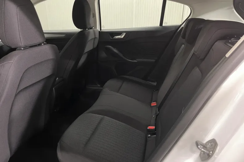 Ford Focus din 2021 cu 36.837 km - oferta FOR226807 - foto 11