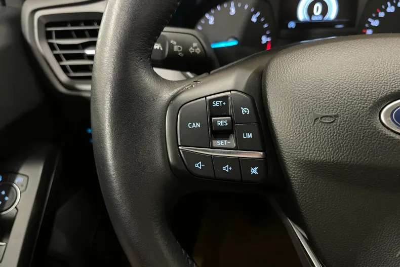 Ford Focus din 2021 cu 36.837 km - oferta FOR226807 - foto 19