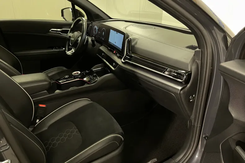 Kia Sportage din 2023 cu 32.349 km - oferta KIA226808 - foto 10