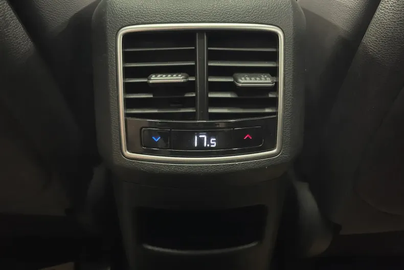 Kia Sportage din 2023 cu 32.349 km - oferta KIA226808 - foto 20