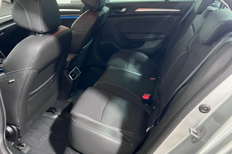 Renault Megane din 2025 cu 7.000 km - oferta REN226814 - foto 12