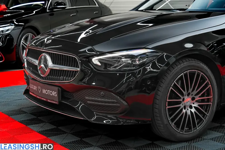 Mercedes-Benz C 220 (Clasa C) din 2023 cu 117.000 km - oferta MER226819 - foto 17