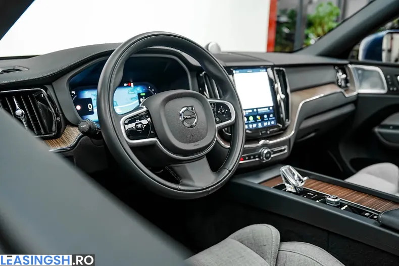 Volvo XC60 din 2021 cu 57.000 km - oferta VOL226822 - foto 12