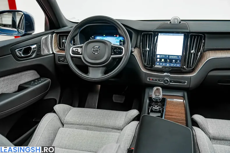 Volvo XC60 din 2021 cu 57.000 km - oferta VOL226822 - foto 16
