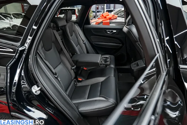 Volvo XC60 din 2022 cu 143.000 km - oferta VOL226824 - foto 12