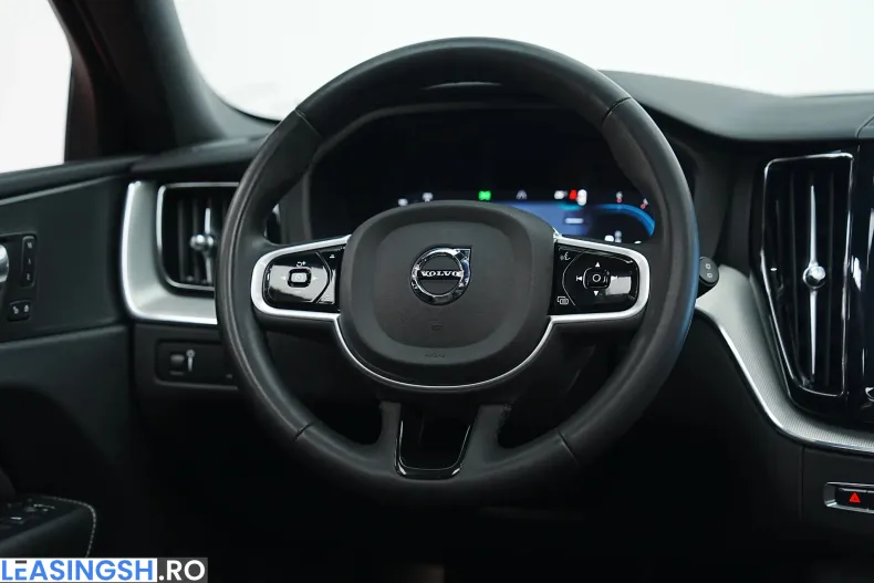 Volvo XC60 din 2022 cu 143.000 km - oferta VOL226824 - foto 32